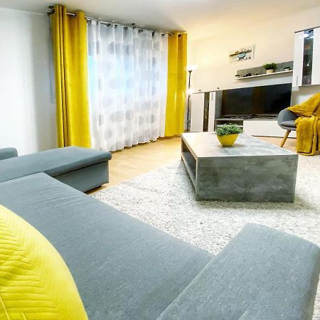Centre Ville Au Calme , Parking Prive Interieur Car Et Bike Σαβέρν Εξωτερικό φωτογραφία